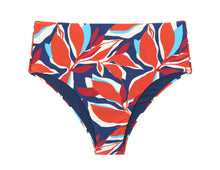 Load image into Gallery viewer, Product Front: Rio De Sol Bottom Bottom Leaves Hotpants