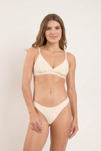 Load image into Gallery viewer, Model Front: Rio De Sol Top Top Touch-Natural Paola