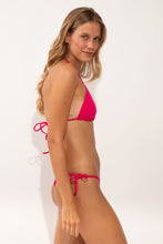 Load image into Gallery viewer, Image 03: Wednesday In Hawaii By Rio De Sol Set Set Guava Kauai Kaleia