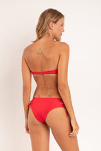 Load image into Gallery viewer, Model Back: Rio De Sol Bottom Bottom Microfibra-Chic-Red Madrid