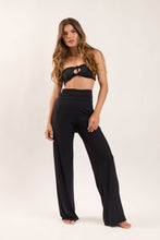 Load image into Gallery viewer, Model Front: Rio De Sol Beach Trousers Black Pants Knot