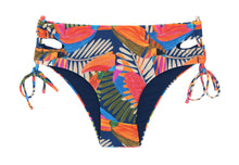Load image into Gallery viewer, Product Front: Rio De Sol Bottom Bottom Jungle Madrid