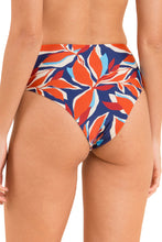 Load image into Gallery viewer, Image 07: Rio De Sol Bottom Bottom Leaves Hotpants
