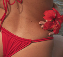 Load image into Gallery viewer, Image 11: Wednesday In Hawaii By Rio De Sol Set Set Hibiscus Ana Isla