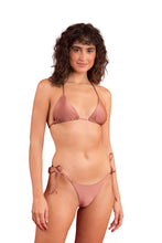 Load image into Gallery viewer, Model Front: Rio De Sol Set Set Shimmer-Copper Tri-Inv Cheeky-Tie
