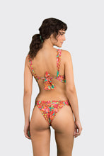 Load image into Gallery viewer, Model Back: Rio De Sol Set Set Tropics Halter-Marina Essential-Cos
