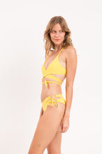 Load image into Gallery viewer, Image 04: Rio De Sol Top Top Amarelo Kate
