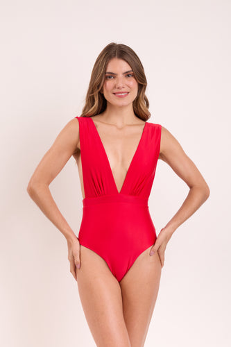 Model Front: Rio De Sol One-Piece Microfibra-Chic-Red Anne