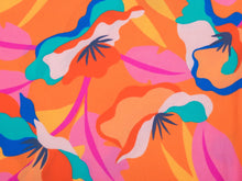 Load image into Gallery viewer, Top Orange-Bloom Twist
